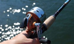 Чем смазать катушку для спиннинга: смазка для безынерционных катушек