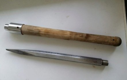 Как сделать пешню для зимней рыбалки своими руками